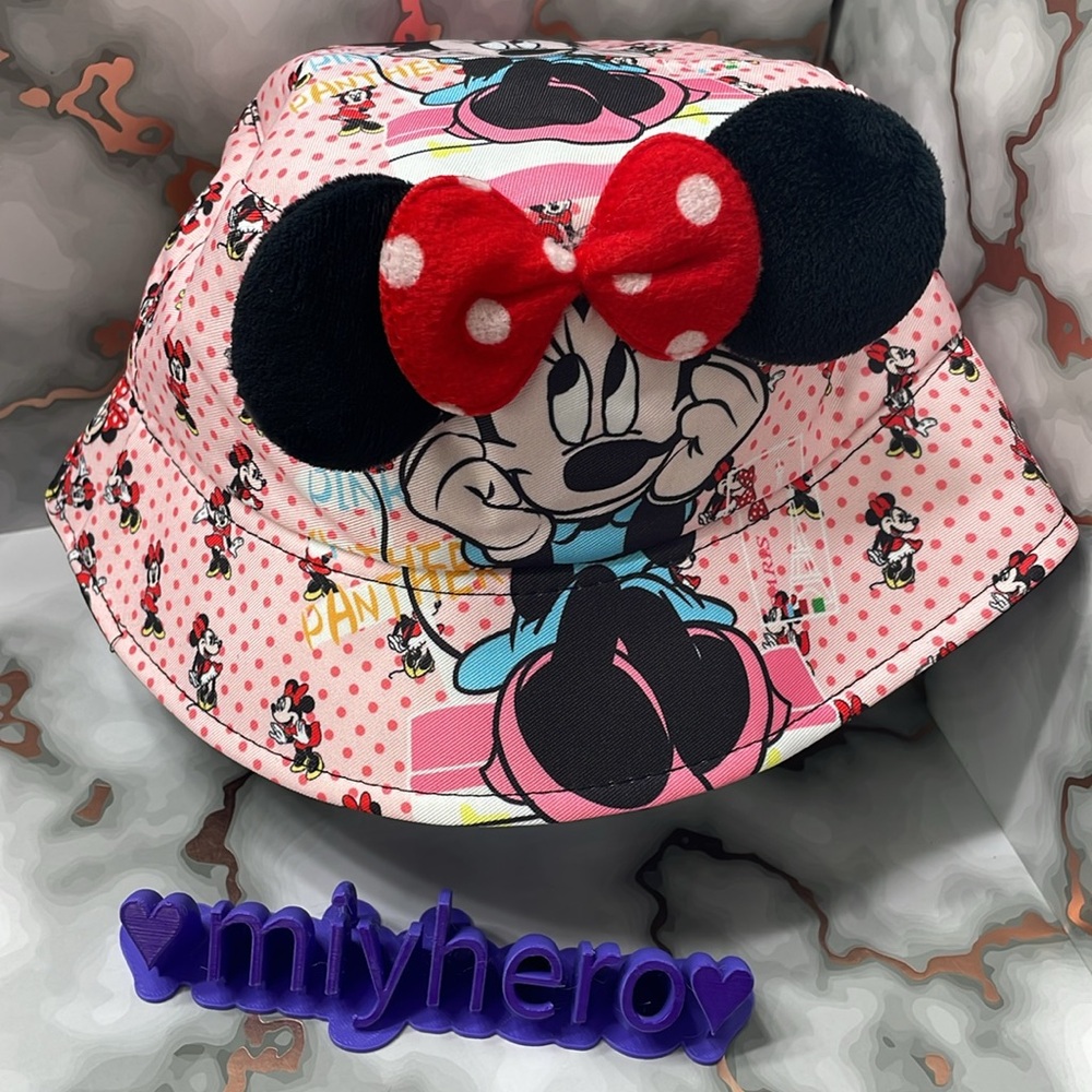 Pink Minnie Mouse Bucket Hat and Socks Set - Picture 4 of 5